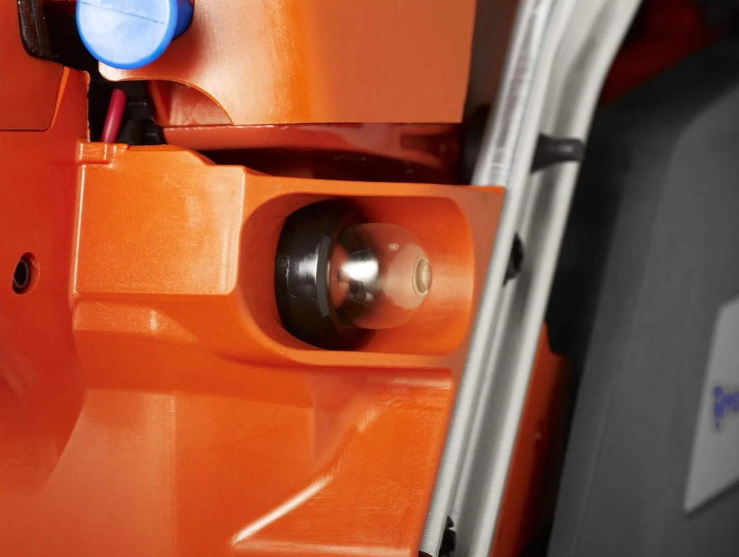 Husqvarna 543XP 43cc Petrol Chainsaw, 15" Bar, .325" Chain