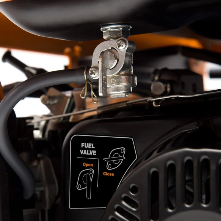 Daewoo GDA 3500E 2800W 18L Petrol Generator Black, Orange