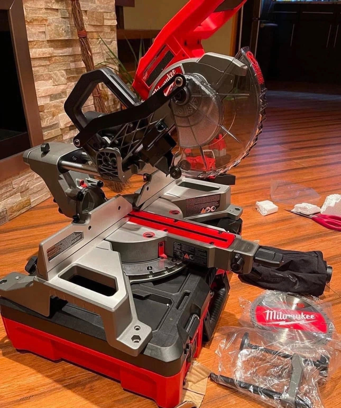 Milwaukee 12” Dual Bevel MitreSaw