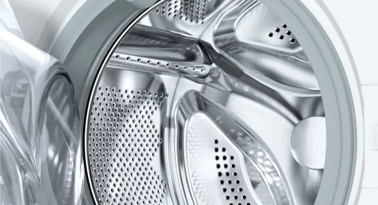 Bosch Series 4 Integrated Washer Dryer model 45cutop7u