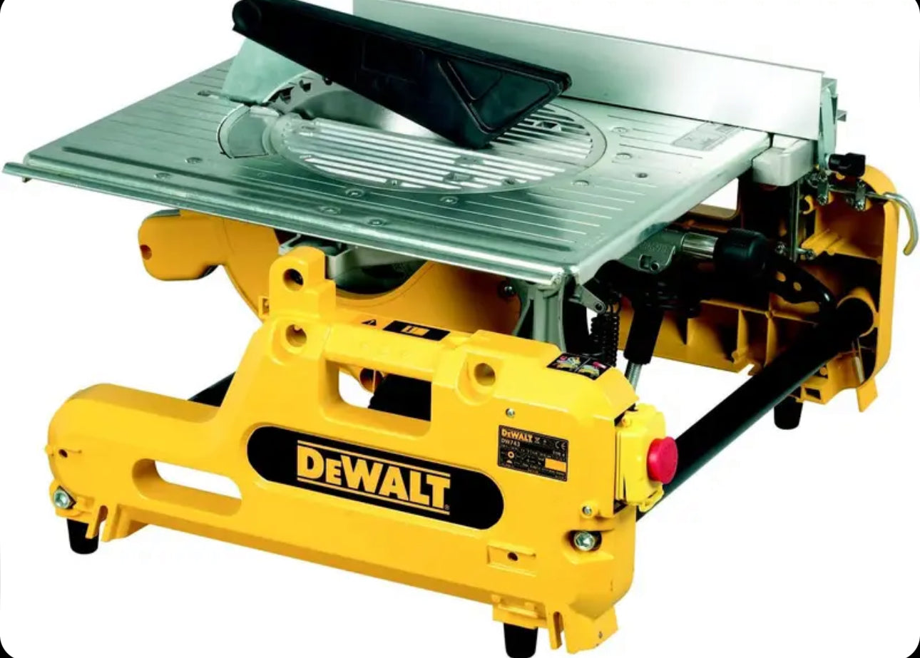 Sega DeWALT combinata DW743N-QS
