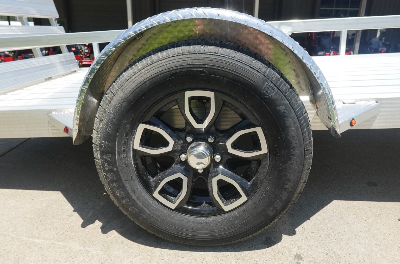 5′ x 10′ Aluminum Utility Trailer with Gate and Mag Wheels – 3500 lb Axle